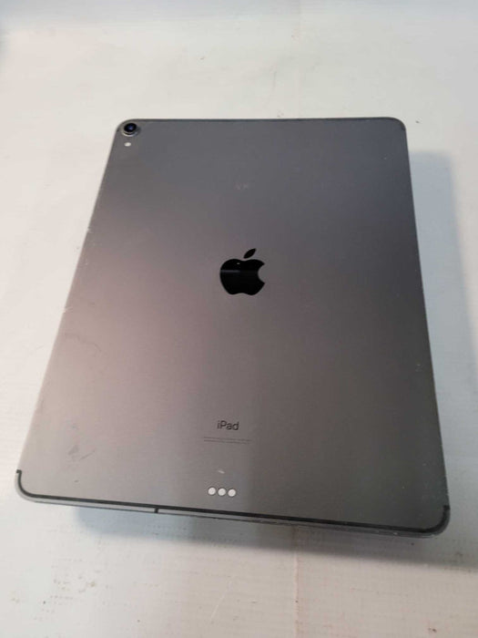 Apple iPad Pro 12.9\\" 3rd Gen (A2014) - READ