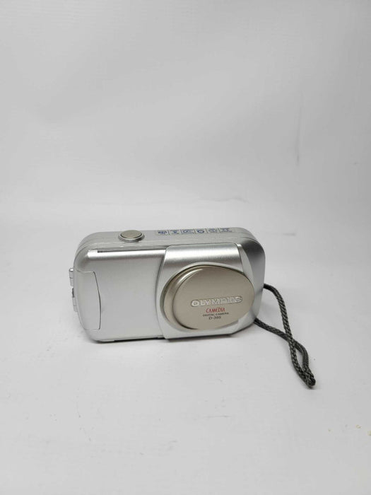 Olympus D-395 3.2MP Digital Camera Silver Tested Working