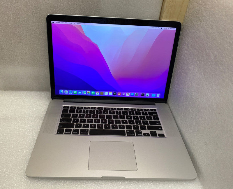 Apple MacBook Pro 15\\" Mid 2015 i7-4870HQ Radeon R9 M370X 2GB 16GB RAM 512SSD