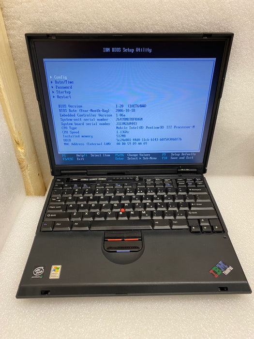 IBM ThinkPad Vintage Laptop Pentium 3 @1.13GHz 512MB RAM 40GB HDD MINT!