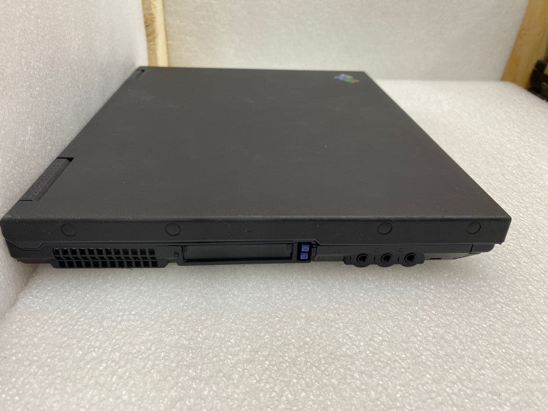 IBM ThinkPad Vintage Laptop Pentium 3 @1.13GHz 512MB RAM 40GB HDD MINT!