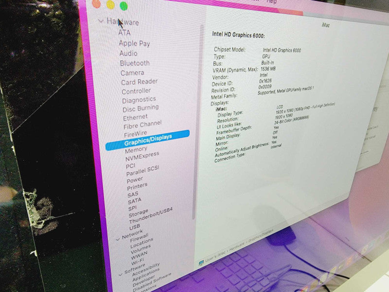 Apple iMac 2015 21.5\\" Core i5-5250U @ 1.6GHz 8GB DDR3 1TB HDD [Read] (