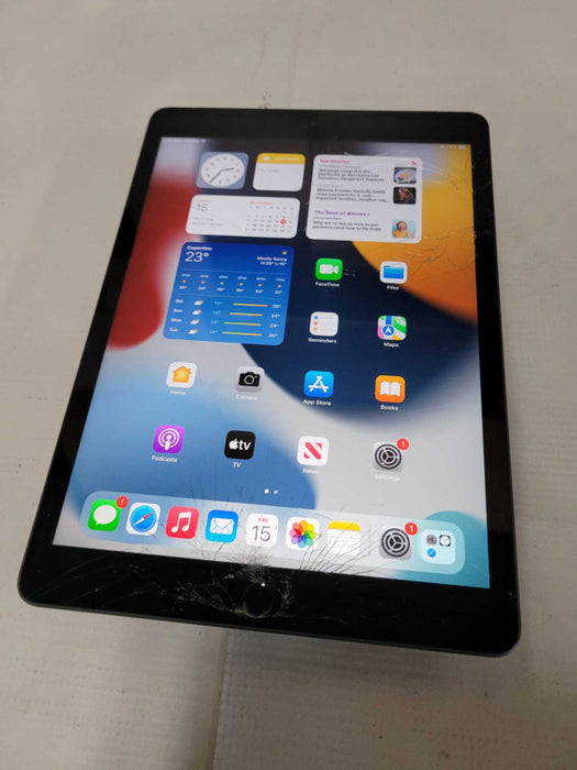 Apple iPad 9th Gen 64GB (A2503) - READ