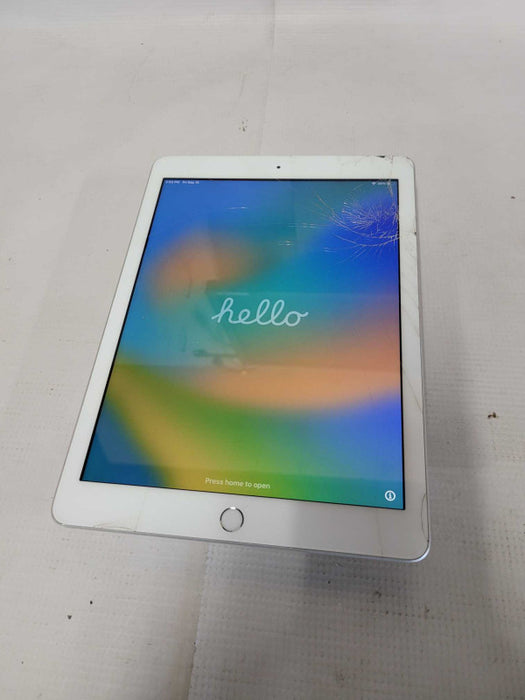 Apple iPad 6th Gen (A1893) - READ