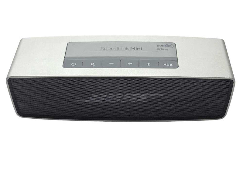 Bose SoundLink Mini Bluetooth Portable speaker with charger and power adapter _