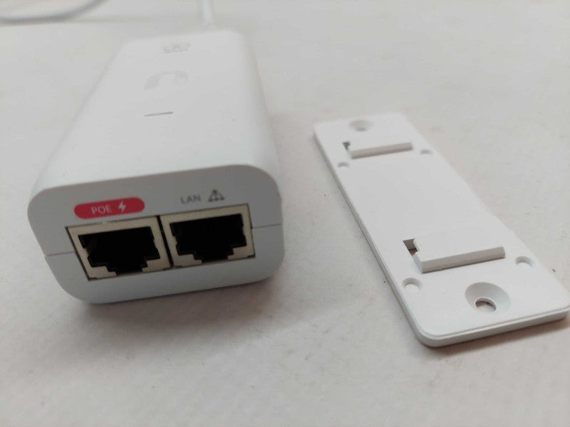 Ubiquiti UPOE af Switching Gigabit Power Supply Model: GP-V480-032G