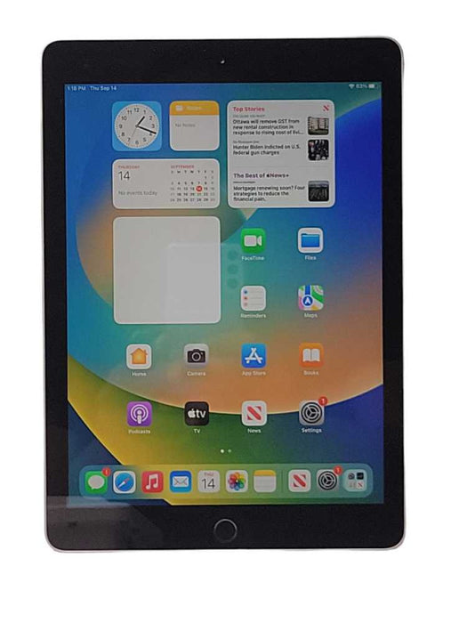 Apple iPad 5th Gen. 32GB, Wi-Fi, 9.7in A1822 Q_