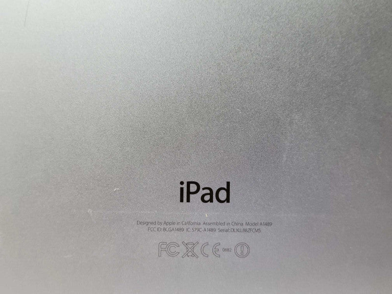 Apple iPad Mini 2 16GB Wi-Fi 7.9\\" Space Gray A1489, SEE _