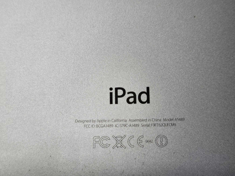 Apple iPad Mini 2 16GB Wi-Fi 7.9\\" A1489 Q_