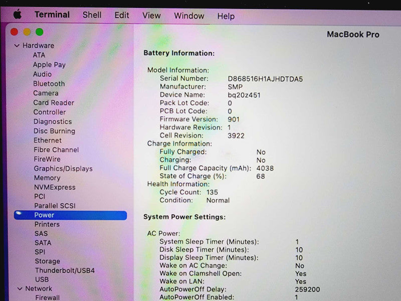 Apple Macbook Pro 2016 13\\" Core i7-6567U @ 3.3GHz 16GB DDR3 250GB SSD [Read] (