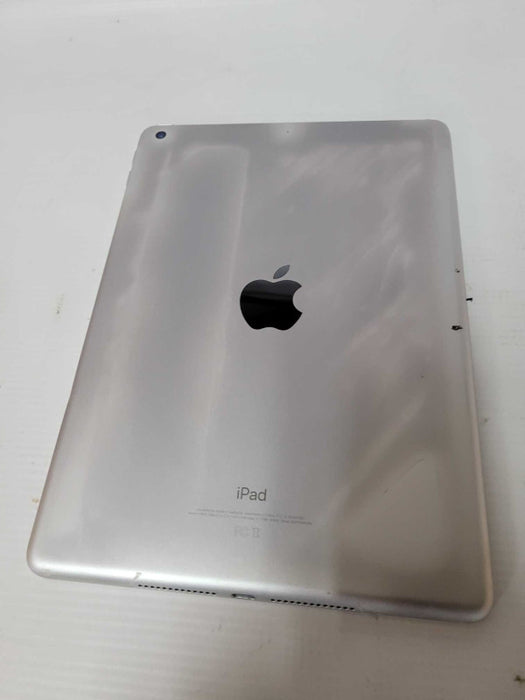Apple iPad 6th Gen 32GB (A1893) - READ