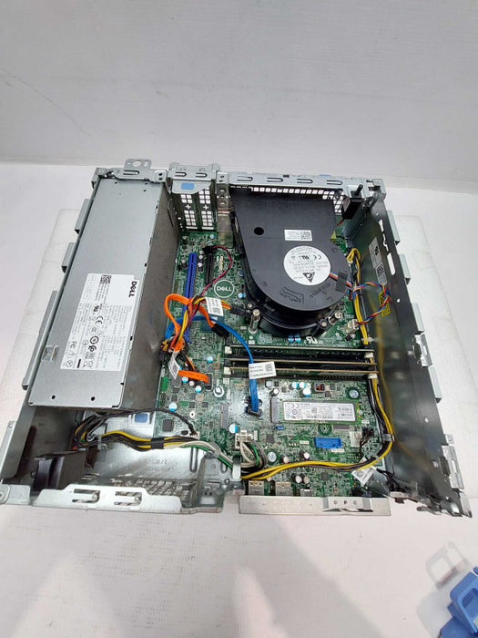 Dell OptiPlex 7060 SFF Intel Core i7 8th Gen. 32GB RAM 512GB m.2 nvme SSD