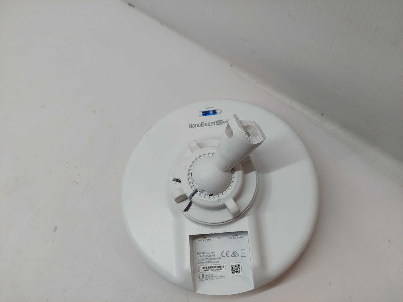 Ubiquiti NanoBeam AC Gen2 Model: NBE-5AC-Gen2  24V-0.5A GigE PoE