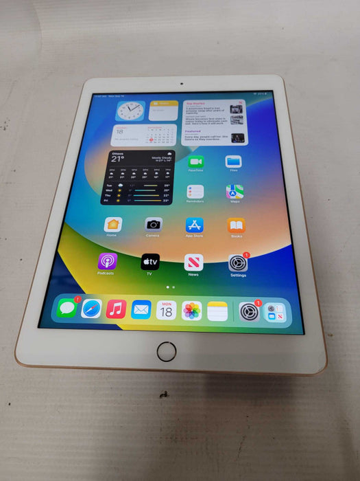 Apple iPad 6th Gen 32GB (A1893)