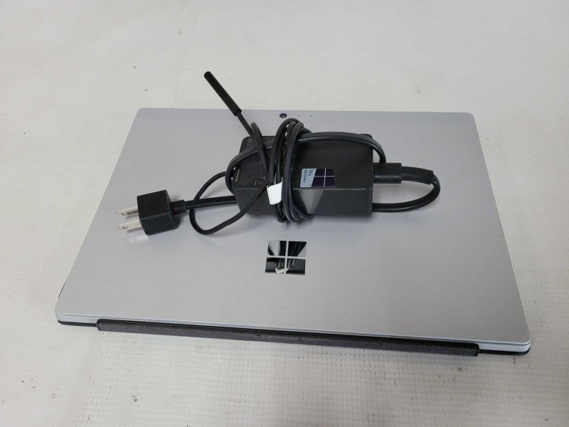 Microsoft Surface Pro 5 (1807) - i5-7300U, 8GB RAM, 256GB SSD