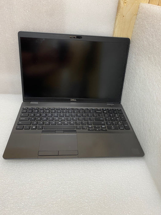 DELL PRECISION 3540 Core i7-8565U Radeon Pro WX2100 2GB 16GB RAM 256GB SSD