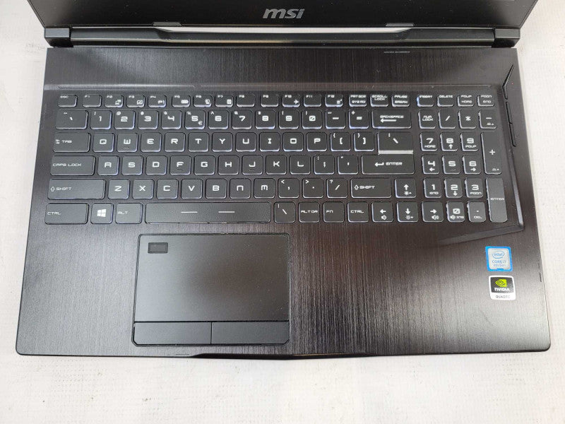 MSI WE63 8SJ i7-8750H, 32GB DDR4, 4GB Nvidia Quadro P2000, 256GB m.2 + 1TBHD  Î²