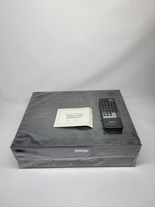 Sony STR-AV850 A/V FM-AM Receiver w/ remote and original box (AS-IS)