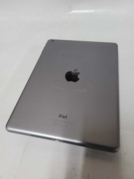 Apple iPad Air 1st Gen 16GB (A1474) - READ