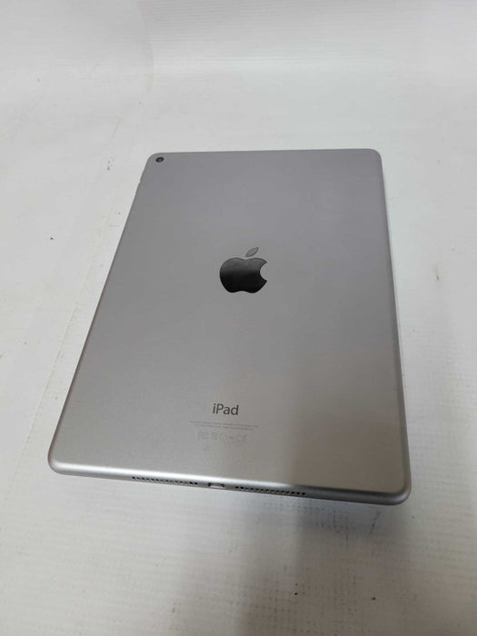 Apple iPad Air 2 (A1566) - READ