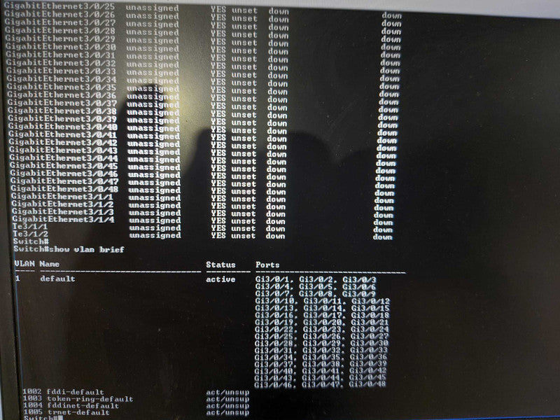Cisco 3750X series gigabit PoE+ Switch WS-C3750X-48PF-S V04 - Fact Reset #