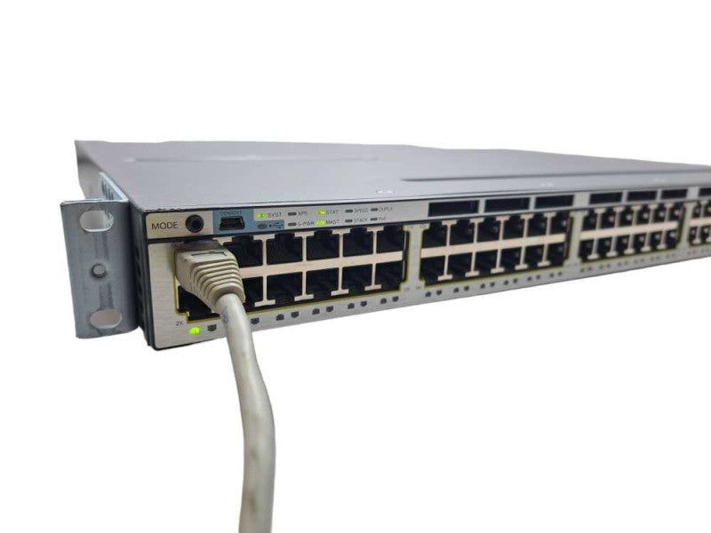 Cisco WS-C3750X-48P-S 48 Port Gigabit PoE+ Switch 2x C3KX-PWR-715WAC + 1G SFP )