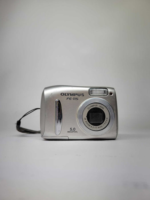 Olympus FE-115 Digital Camera 5.0MP Megapixel Silver