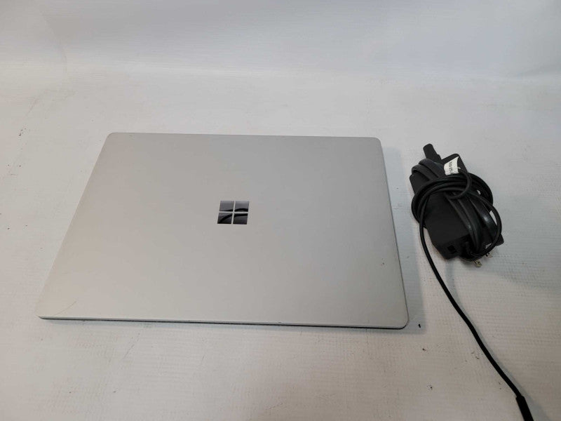 Microsoft Surface Laptop 2 (1769) - i7-8650U, 16GB RAM, 512GB SSD