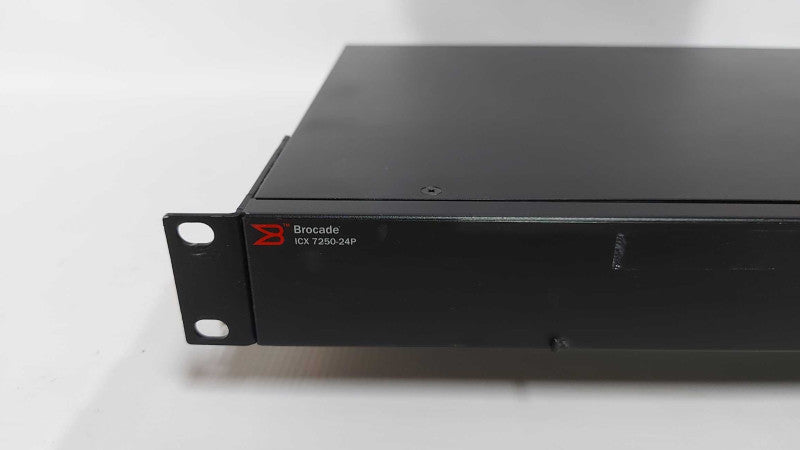 Brocade 24 Port Gigabit PoE+ Network Switch ICX72 #