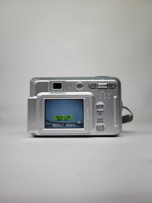 Fujifilm FinePix A400 4.1MP Digital Camera - Silver