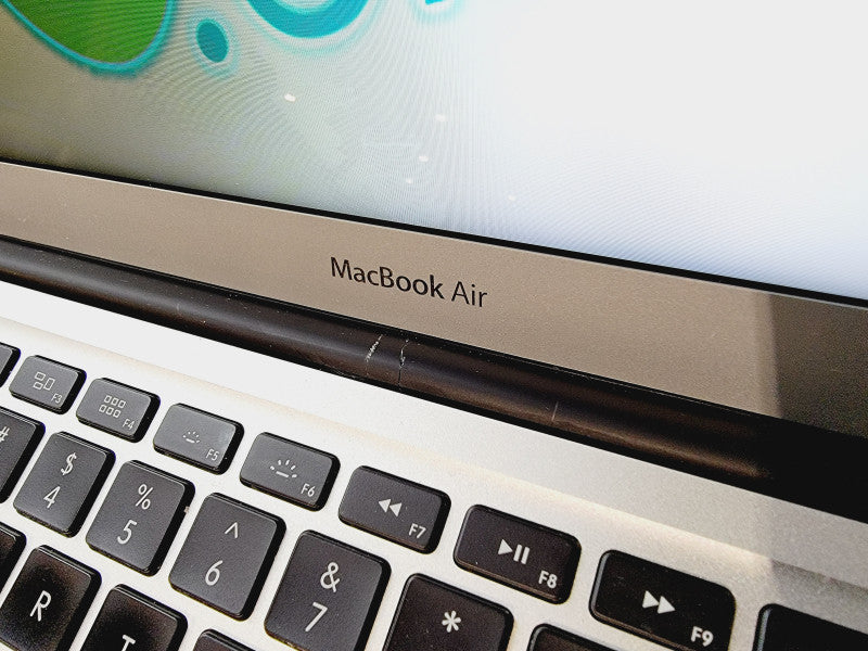 Apple Macbook Air 2015 13\\" Core i5-5250U @ 1.6GHz 8GB DDR3 250GB SSD (
