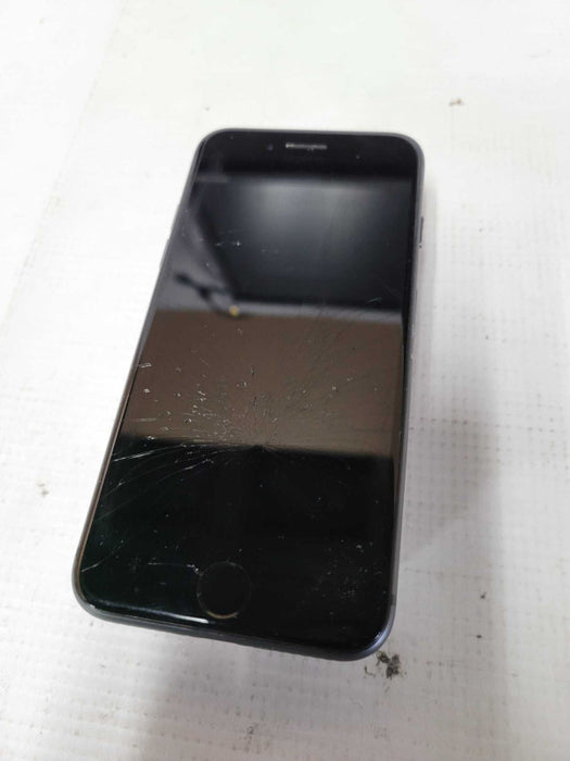 Apple iPhone 8 64GB (A1905) - READ