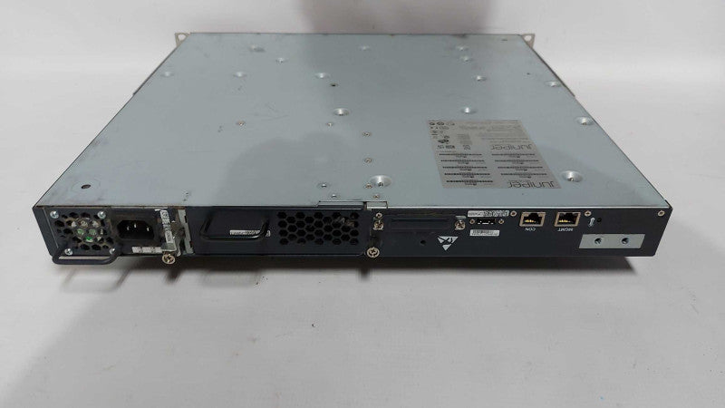 Juniper Networks EX3200-24T Gigabit Switch 24-Port / 8x PoE #
