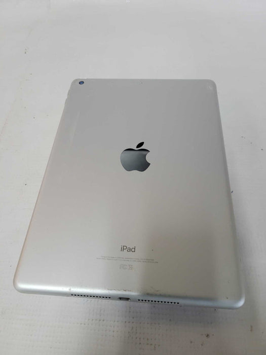 Apple iPad 6th Gen (A1893) - READ
