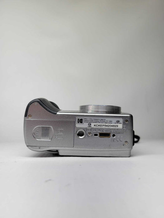 Kodak EasyShare Z730 5.0MP Digital Camera (AS-IS PARTS)
