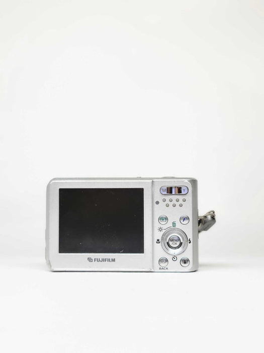 Fujifilm FinePix F20 6.3MP Compact Digital Camera Silver (AS-IS - PARTS)