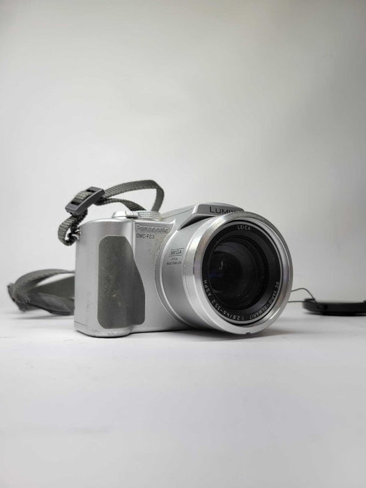 Panasonic LUMIX DMC-FZ3 3.0MP Digital Camera (AS-IS)