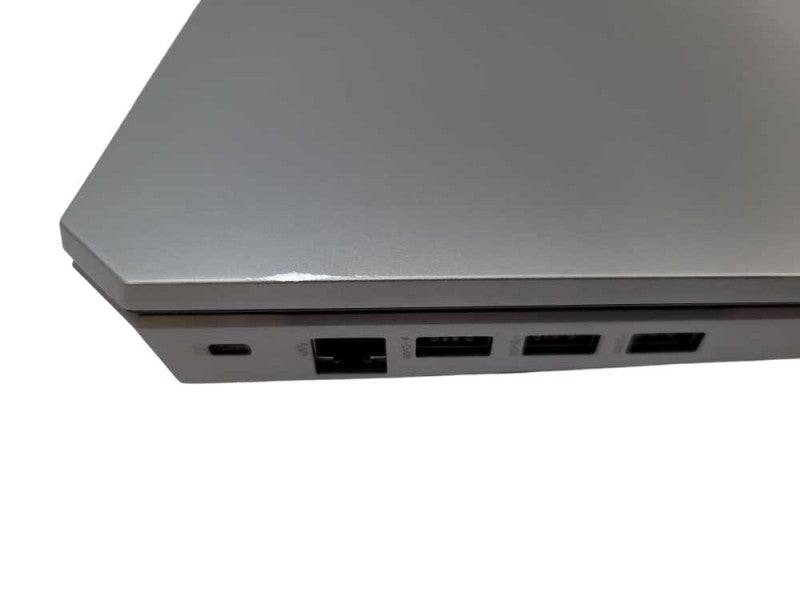 HP ZBook 17 G5 i7-8850H @ 2.60GHz, 32GB DDR4, 512GB + 1 TB m.2 *READ Î²