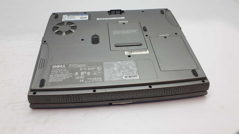 Dell Laptop Inspiron 5100 P4 XP  Vintage Laptop &
