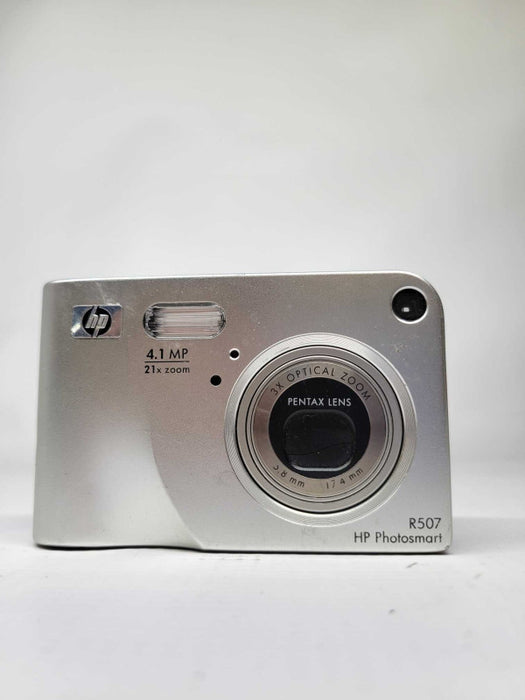 HP PhotoSmart R507 4.1 MP 3x Zoom Digital Camera (AS-IS)
