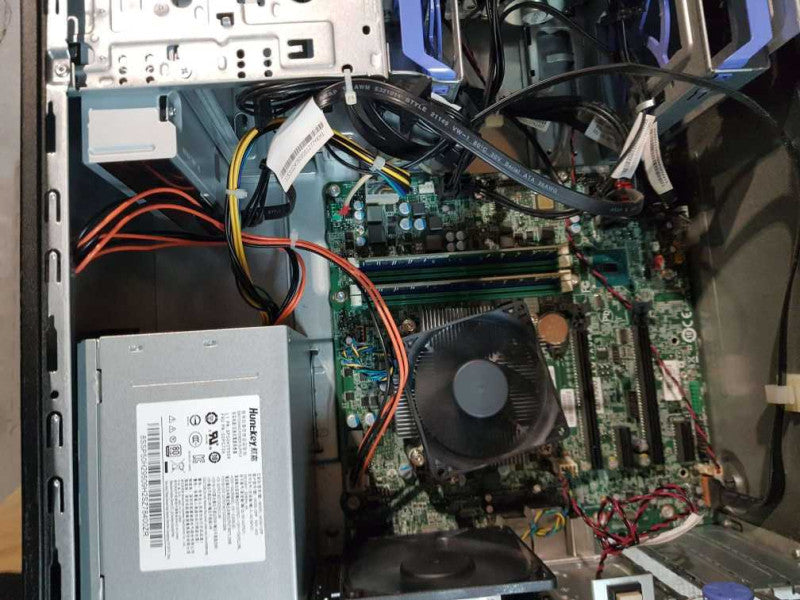 ThinkStation P320 Workstation i7- 7700 CPU @ 3.60GHz 16GB DDR4 Ram Q