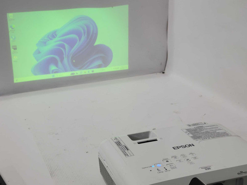 Epson Powerlite X39 H855A HDMI Projector 3023 Lamp Hours, No Remote READ _