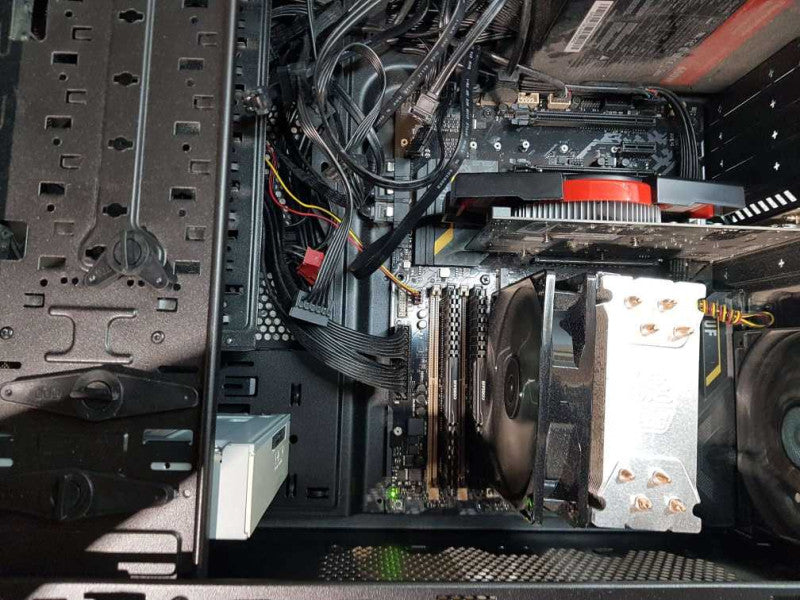 Custom PC ASUS TUF Z270 Mark 2 i7 - 7700K @ 4.20GHz 16GB DDR4  Ram