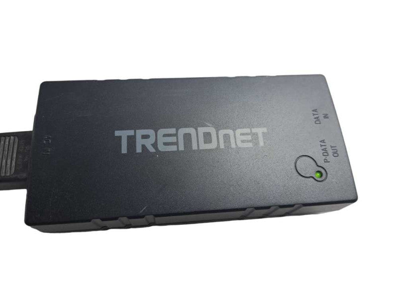 TrendNet TPE-115GI /A Gigabit POE+ Injector  Q)