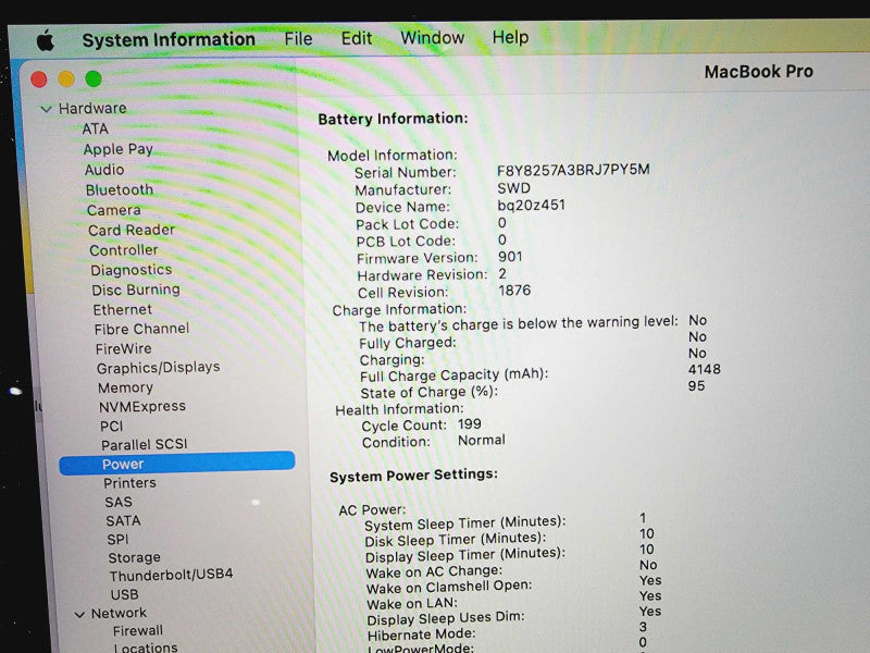 Apple Macbook Pro 2018 13\\" Core i7-8559U @ 2.7GHz 16GB DDR3 250GB SSD (