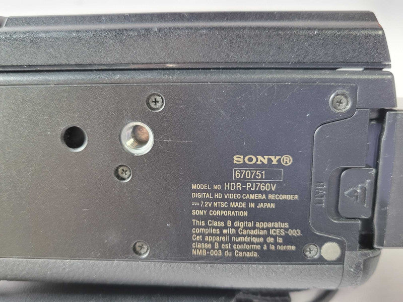 SONY Camcorder Handycam HDR-PJ760V with Battery, READ _