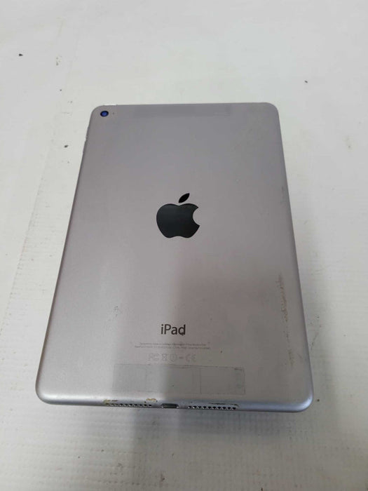Apple iPad Mini 4 (A1538) - READ