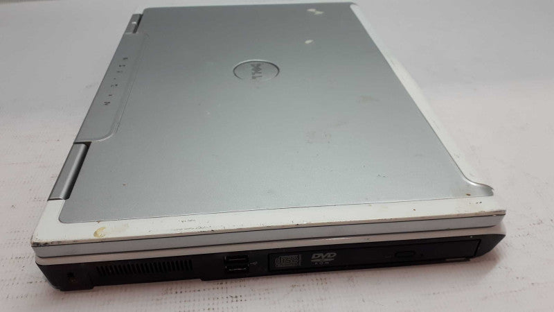 Dell Inspiron 9300 17\\" Intel Pentium Vintage Laptop &
