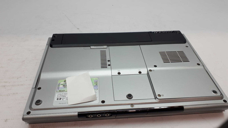 HP Pavilion DV1000 Intel Inside Centrino Vintage Laptop  &