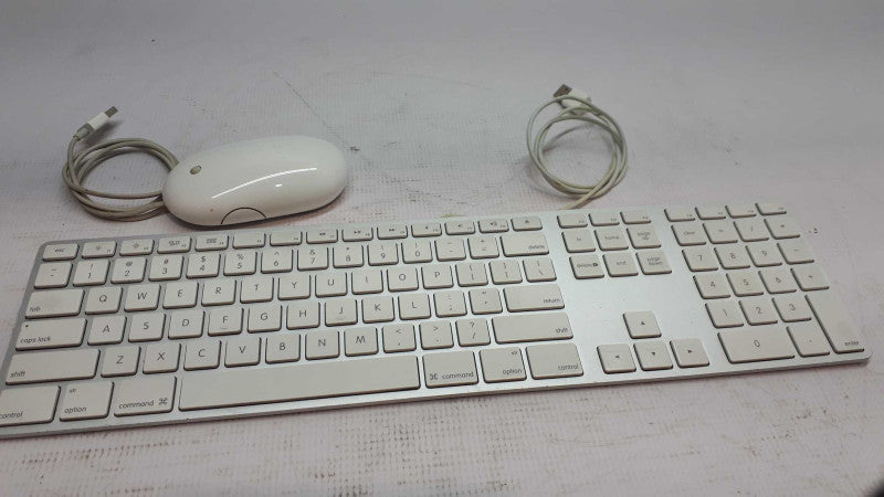 Apple eMac A1002 M9834LL/A 1.25GHz PowerMac6,4 512MB / 40GB HD - Mouse&Keyboa &